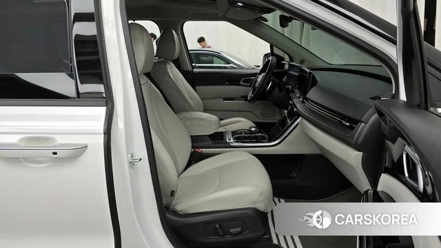 Kia Carnival 4th generation 2020 Белый из Кореи, фото 2