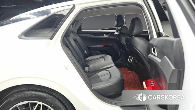 Kia K5 3rd generation 2023 Белый из Кореи, фото 2