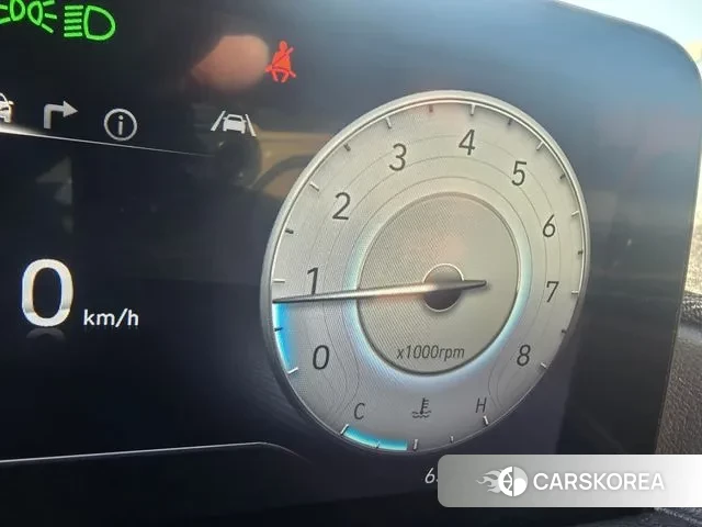 Hyundai Staria 2024 Белый из Кореи, фото 2