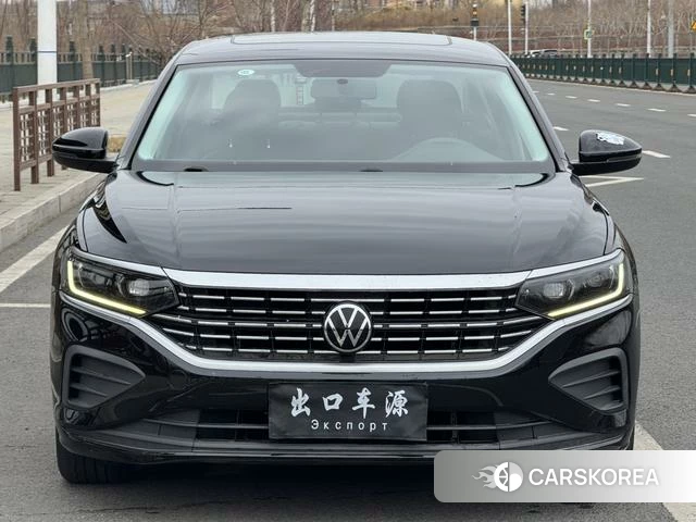 Volkswagen Passat 2022 Черный из Китая, фото 2