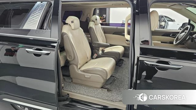 Kia Carnival 4th generation 2021 Черный из Кореи, фото 2