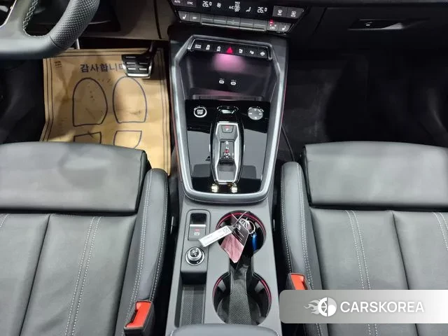 Audi A3 (8Y) 2025 Серый из Кореи, фото 2