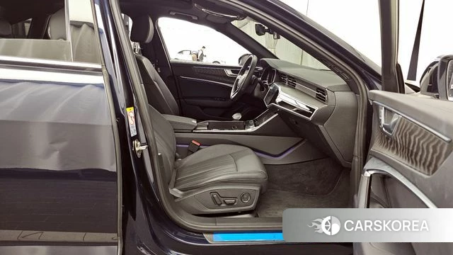 Audi A6 (C8) 2021 Синий из Кореи, фото 2