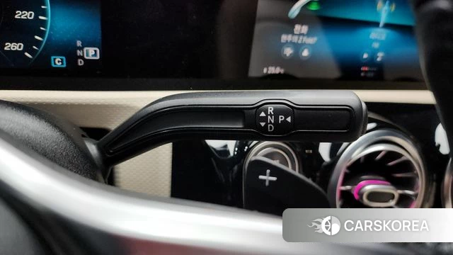 Mercedes-Benz A-Class W177 2020 Белый из Кореи, фото 2