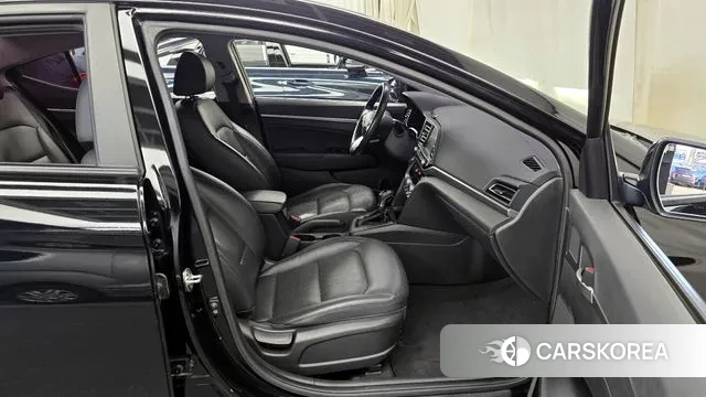 Hyundai The New Avante AD 2018 Черный из Кореи, фото 2