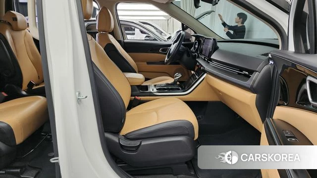 Kia Carnival 4th generation 2022 Белый из Кореи, фото 2