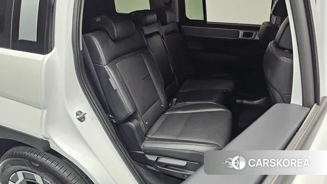 Hyundai Santa Fe (MX5) 2023 Белый из Кореи, фото 2