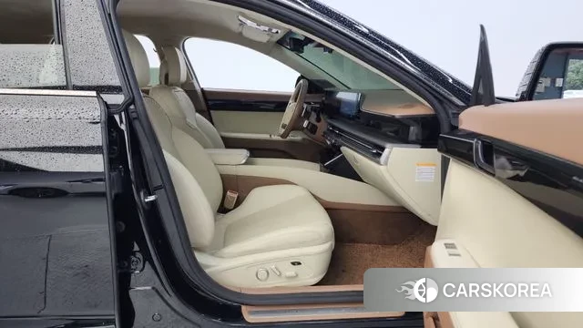 Hyundai Grandeur Hybrid (GN7) 2023 Черный из Кореи, фото 2