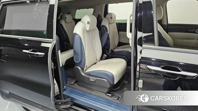 Kia The New Carnival 4th Generation 2024 Черный из Кореи, фото 2