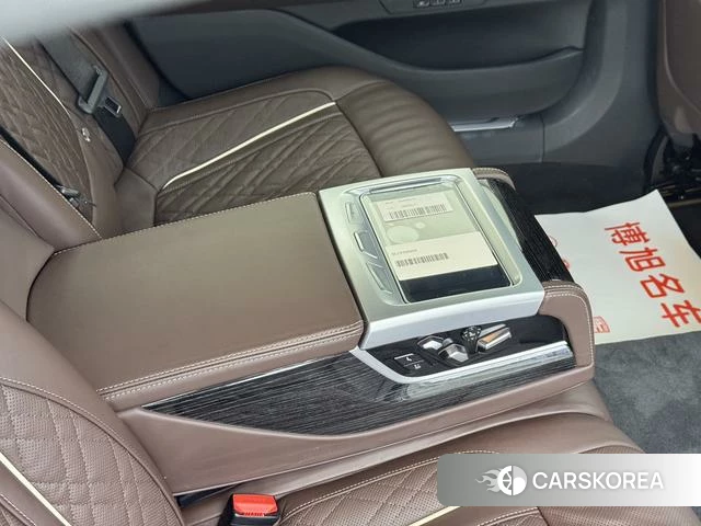BMW 7 series 2021 Темно-серый из Китая, фото 2
