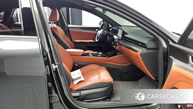 Kia The New K5 3rd generation 2023 Серый из Кореи, фото 2