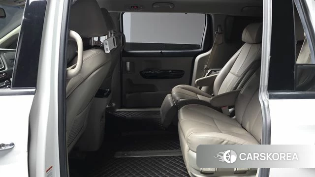 Kia The New Carnival 2019 Белый из Кореи, фото 2
