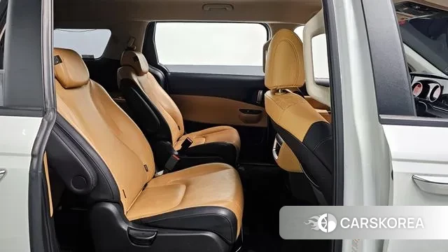Kia Carnival 4th generation 2022 Белый из Кореи, фото 2