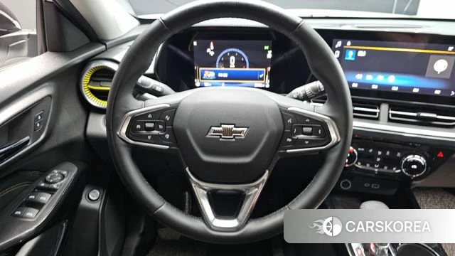 Chevrolet (GM Daewoo) Trax Crossover 2024 Белый из Кореи, фото 2