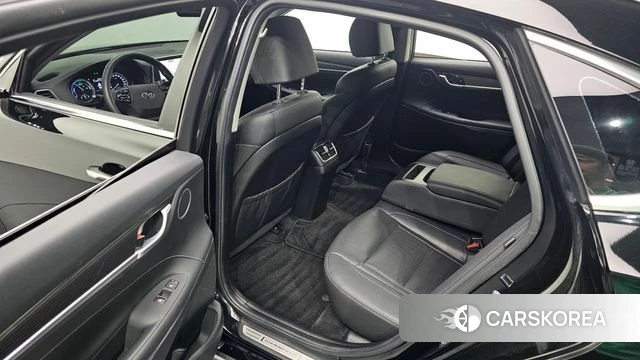 Hyundai Grandeur IG Hybrid 2018 Черный из Кореи, фото 2