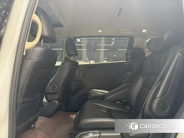 Honda Odyssey 2021 Белый из Китая, фото 2