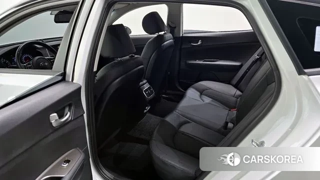 Kia The New K5 2nd generation 2019 Белый из Кореи, фото 2