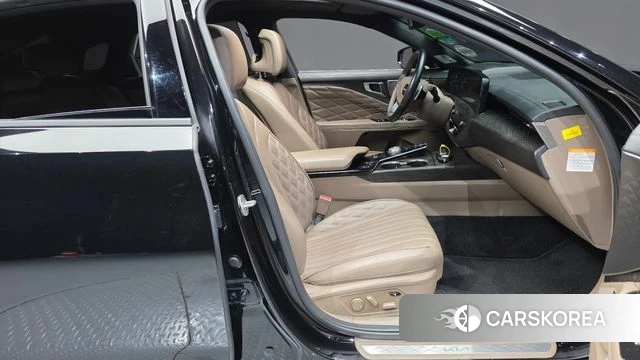 Kia K8 Hybrid 2022 Черный из Кореи, фото 2