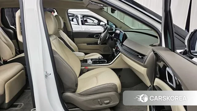 Kia Carnival 4th generation 2022 Белый из Кореи, фото 2