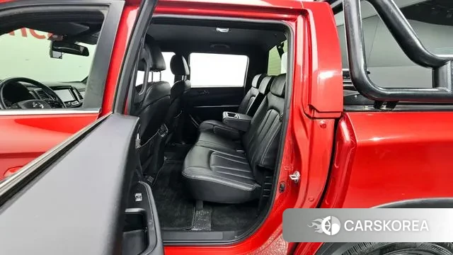 Ssangyong The New Rexton Sport 2021 Красный из Кореи, фото 2