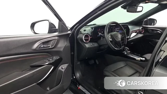 Chevrolet (GM Daewoo) Trax Crossover 2023 Черный из Кореи, фото 2