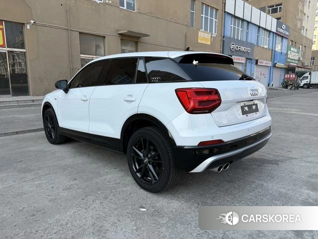 Audi Q2L 2020 Белый из Китая, фото 2