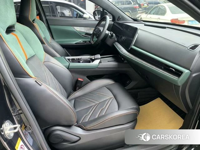 Chang'an UNI-T 2023 Черный из Китая, фото 2