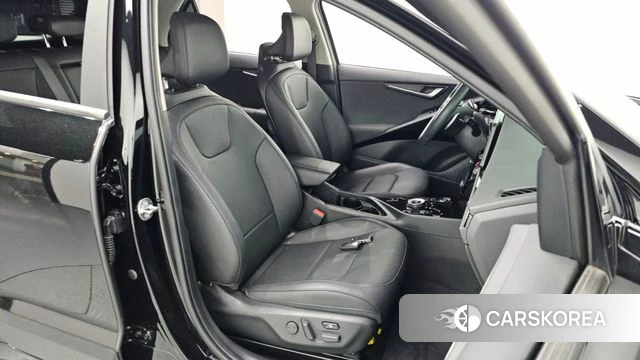 Kia Di All New Niro EV 2023 Черный из Кореи, фото 2