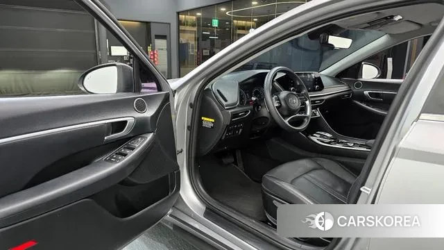 Hyundai Sonata (DN8) 2019 Серебряный из Кореи, фото 2