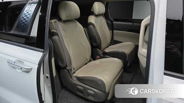 Kia Carnival 4th generation 2021 Белый из Кореи, фото 2