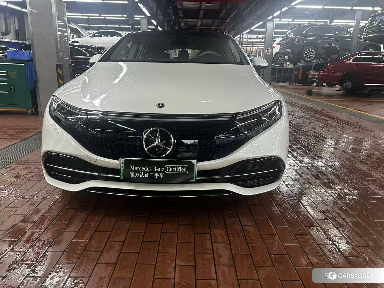 Mercedes-Benz EQS 2023 Белый из Китая, фото 2