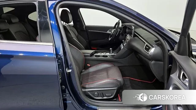 Genesis G70 2019 Синий из Кореи, фото 2