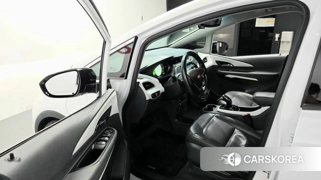 Chevrolet (GM Daewoo) Bolt EV 2018 Белый из Кореи, фото 2