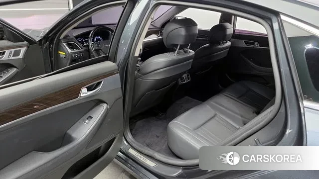 Genesis G80 2018 Темно-зеленый из Кореи, фото 2