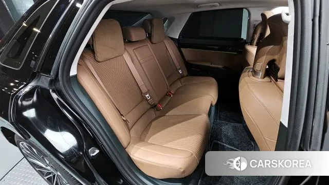 Hyundai Grandeur Hybrid (GN7) 2023 Черный из Кореи, фото 2