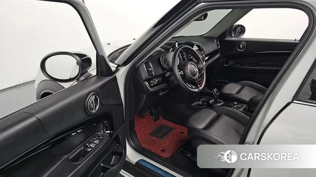 Mini Cooper Countryman 2021 Серебристо-серый из Кореи, фото 2