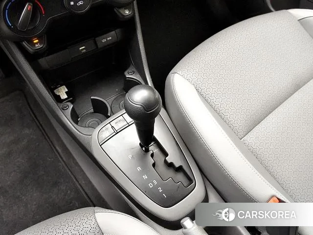 Kia Morning Urban (JA) 2021 Белый из Кореи, фото 2