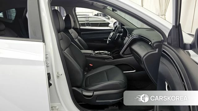 Hyundai Tucson (NX4) 2021 Белый из Кореи, фото 2