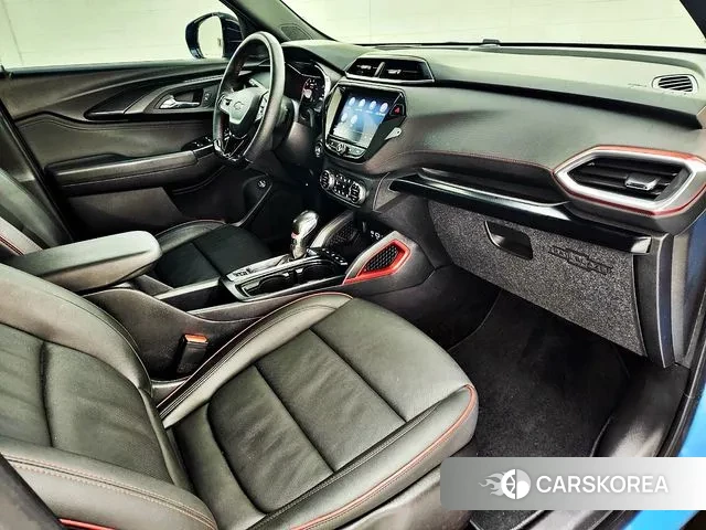 Chevrolet (GM Daewoo) Trailblazer 2023 Небесно-голубой из Кореи, фото 2