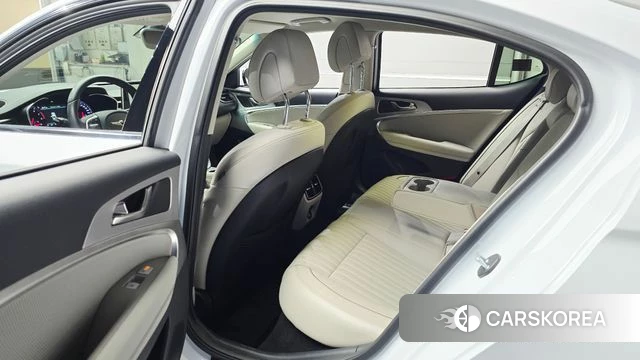 Genesis G70 2018 Белый из Кореи, фото 2