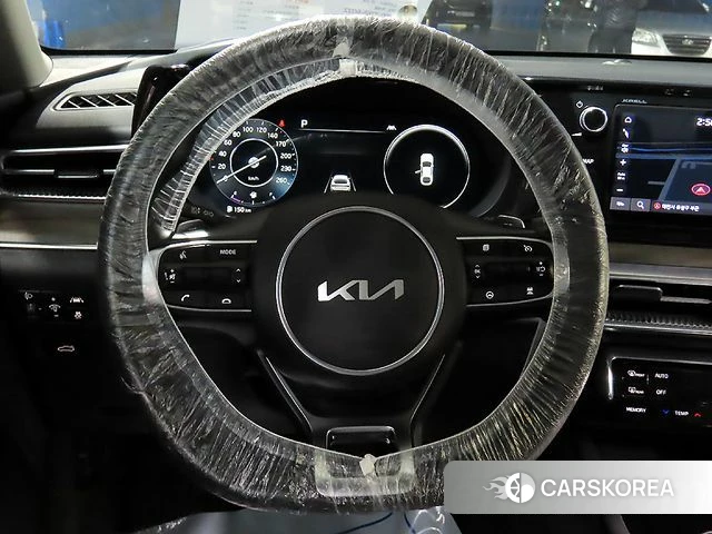 Kia K5 3rd generation 2021 Белый из Кореи, фото 2