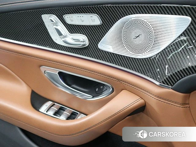 Mercedes-Benz AMG GT 2020 Черный из Кореи, фото 2