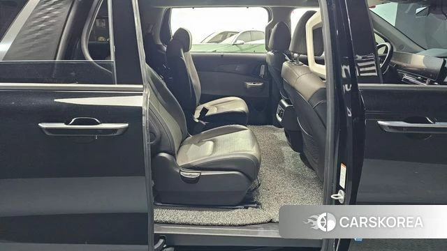Kia The New Carnival 4th Generation 2024 Черный из Кореи, фото 2