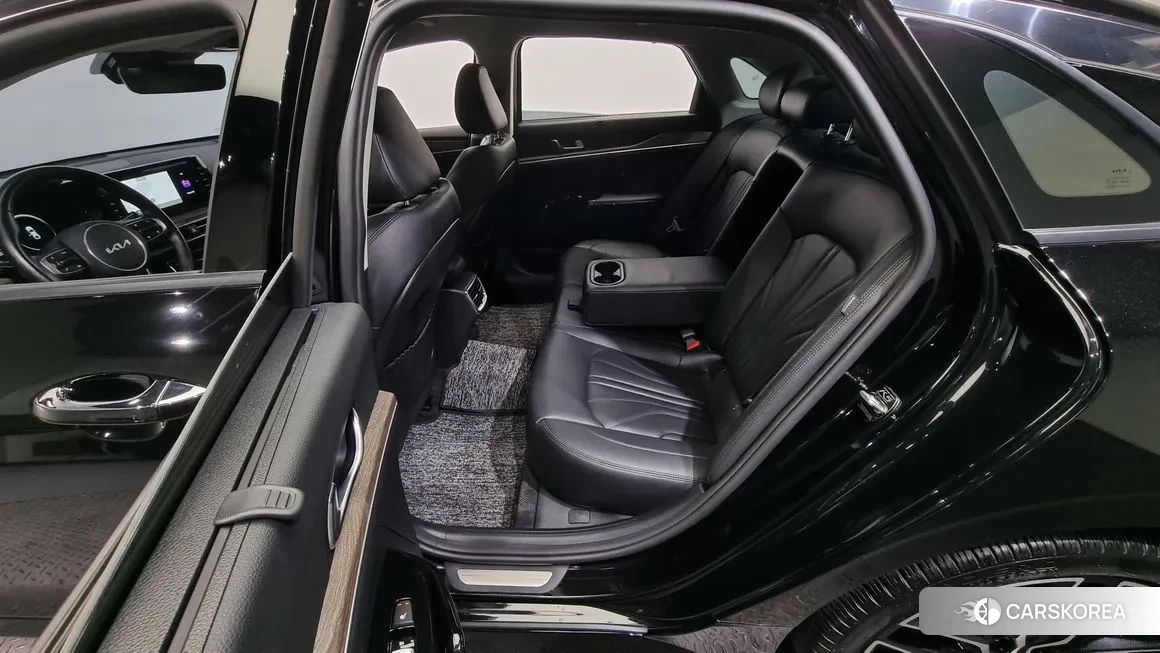 Kia K5 3rd generation 2023 Черный из Кореи, фото 2