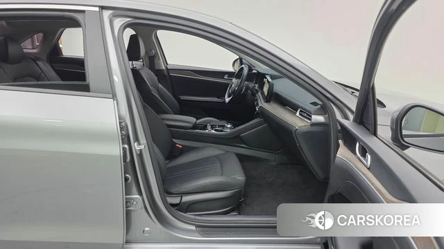 Kia K5 3rd generation 2020 Серебристо-серый из Кореи, фото 2