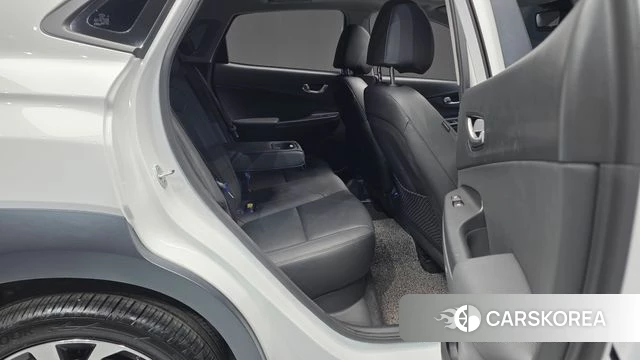 Hyundai The New Kona 2021 Белый из Кореи, фото 2