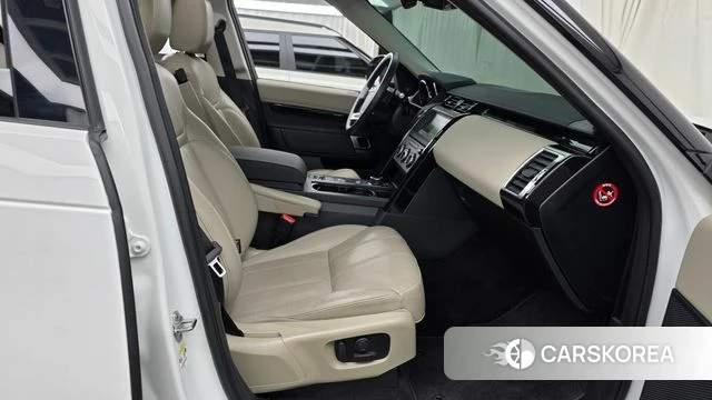 Land Rover Discovery 5 2019 Белый из Кореи, фото 2