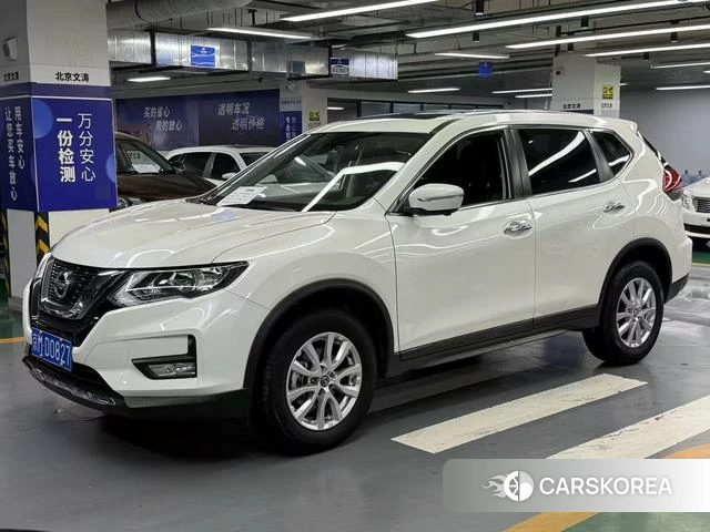 Nissan Qijun 2021 Белый из Китая, фото 2