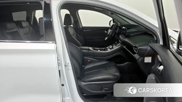 Hyundai The New Santa Fe 2022 Белый из Кореи, фото 2