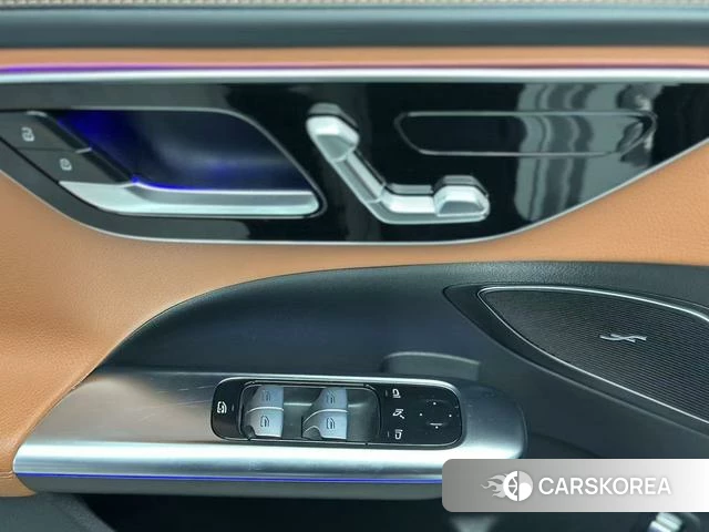 Mercedes-Benz Class C 2023 Белый из Китая, фото 2